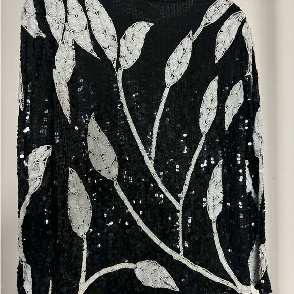 SWEE LO BLACK AND WHITE SEQUINS SIZE SMALL - Picture 3 of 6